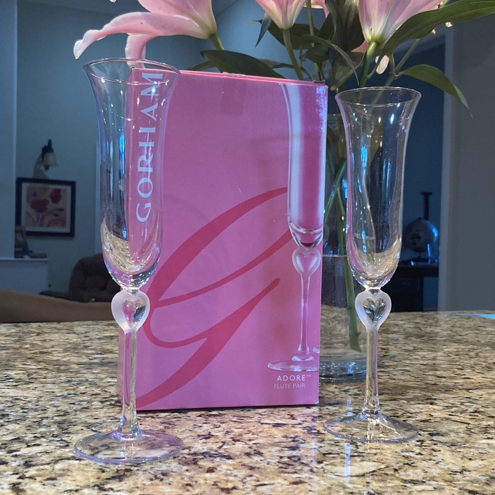 Gorham Adore champagne flutes